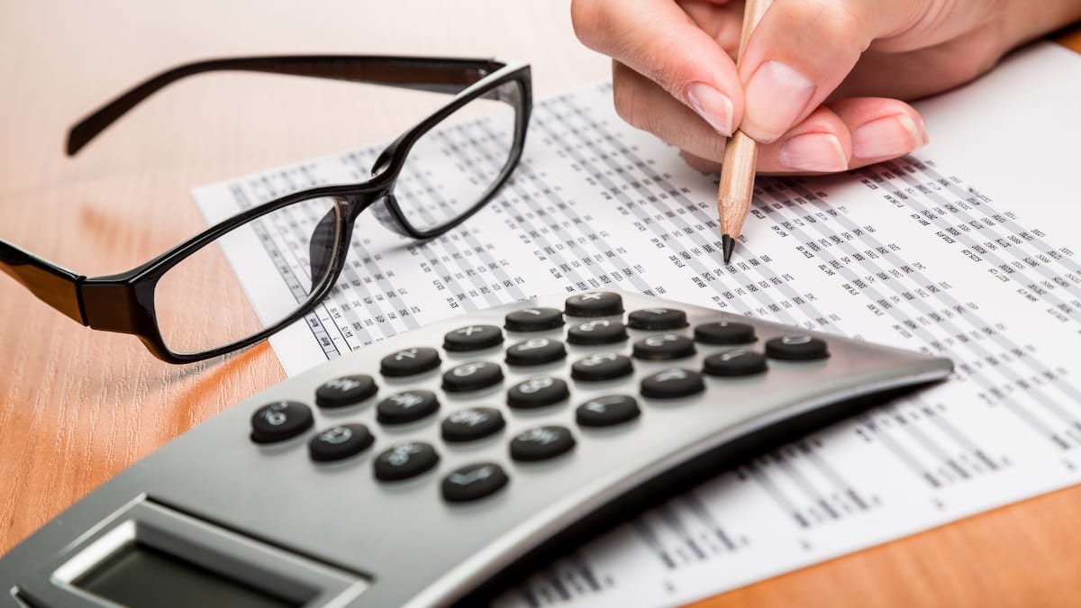 How Much Do Headstones Cost? Your Questions, Answered